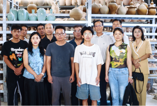 陶艺大师杨聚斌入选《中国好品牌》大国工匠奖候选人