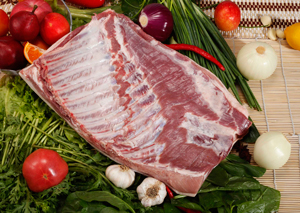 带皮带骨中方肉